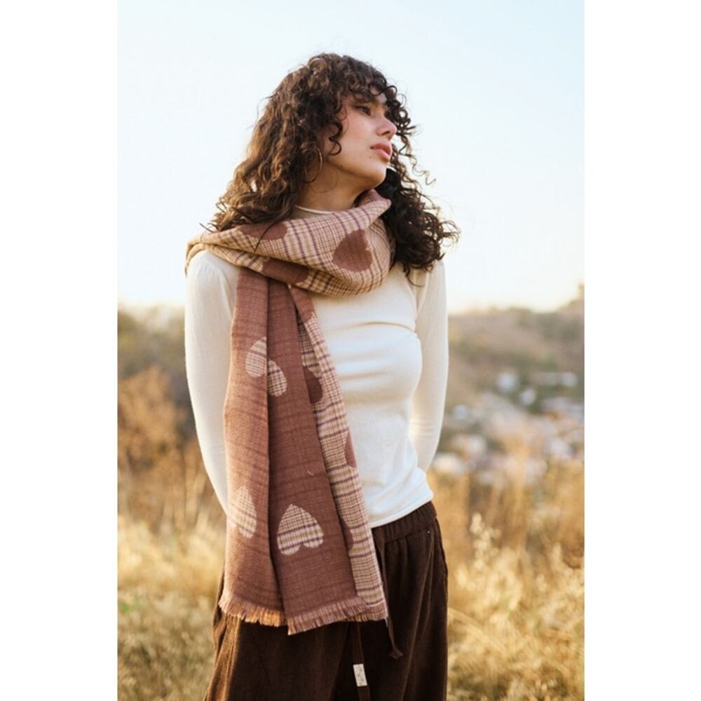 Mello Brown Heart Print Plaid Scarf with Raw Edge